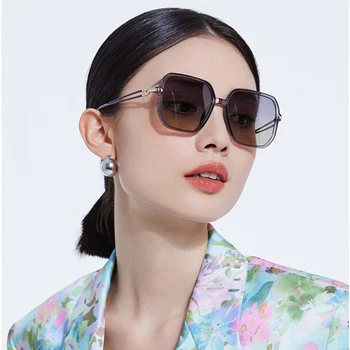 Divatmárka polarizált női napszemüvegek TAC alkalmi színátmenetes UV400 TR90 ultrakönnyű napszemüveg Női anti-UV sugár naptükör