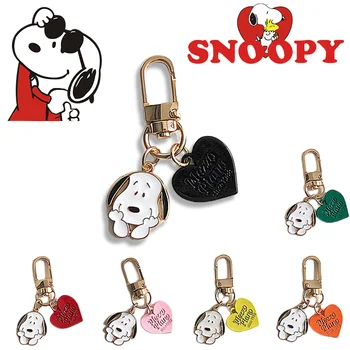 Snoopy Kulcstartó Rajzfilm Anime Kulcstartó Aranyos szerelem Ötvözet Párok Charm Medál Gyerekek Kutya dekorációk Nők Lány Kis kiegészítők